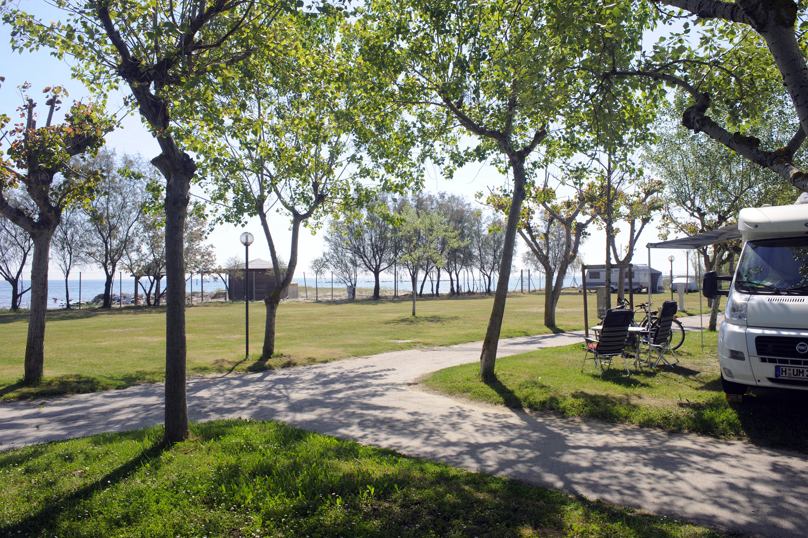 piazzole-blu-surabaja-1