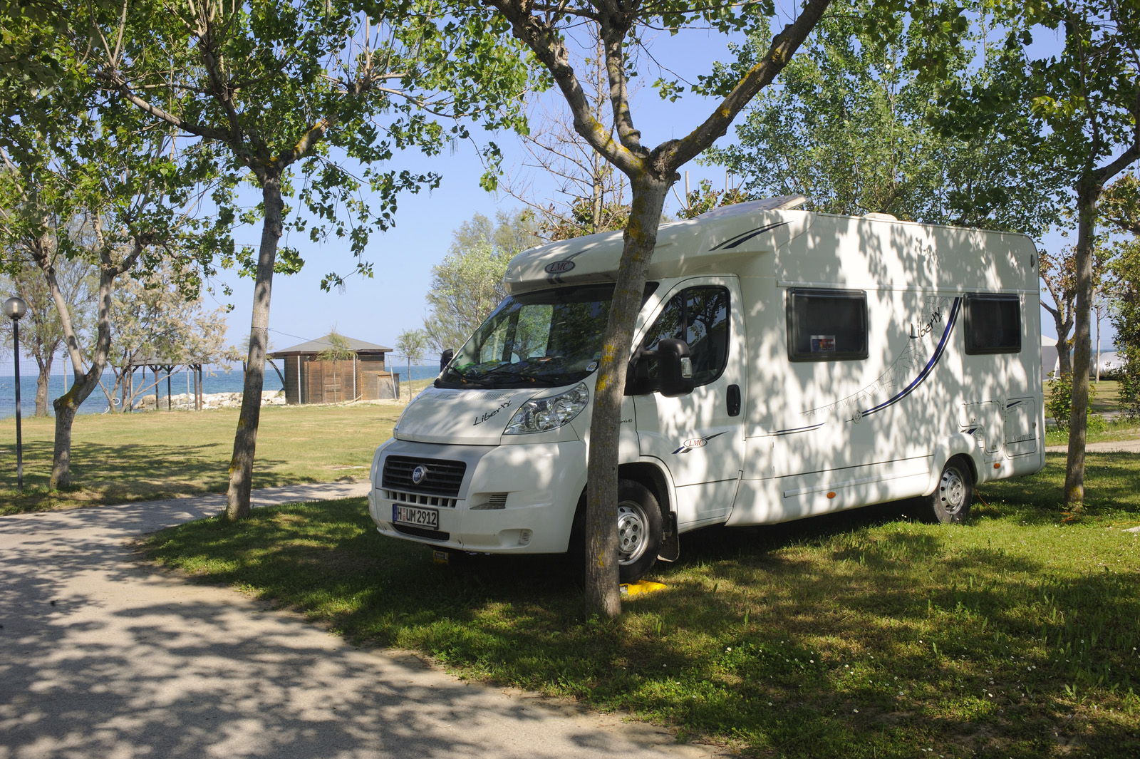 piazzole-blu-surabaja-3